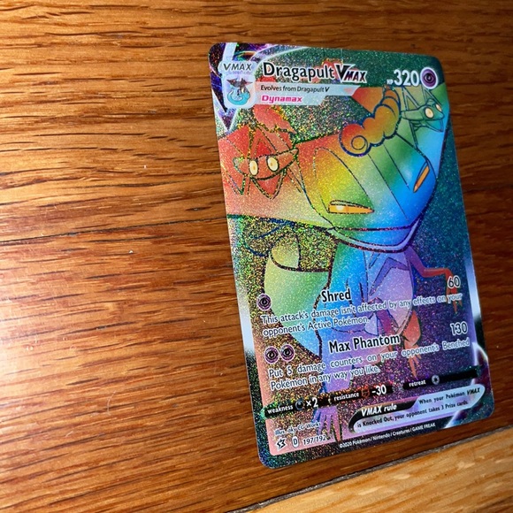 Dragpult Vmax - Picture 2 of 4